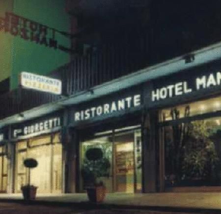 Hotel Manzoni เปรูจา ภายนอก รูปภาพ