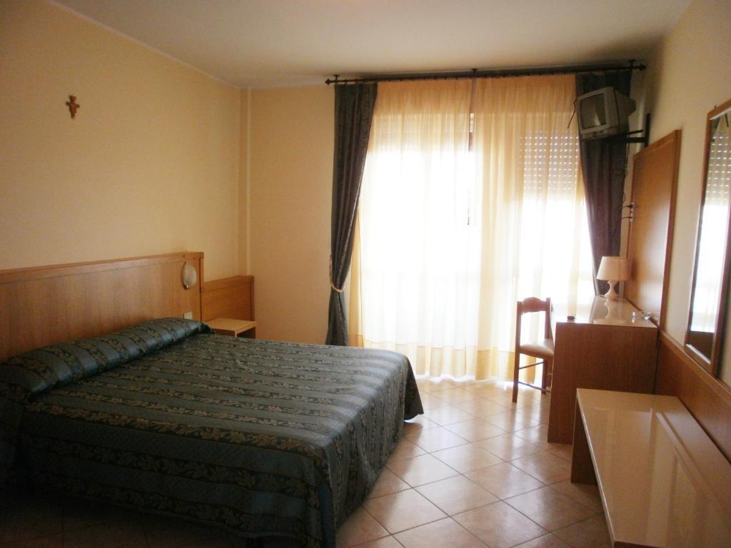 Hotel Manzoni เปรูจา ห้อง รูปภาพ